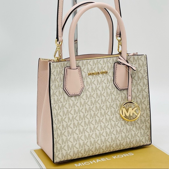Michael Kors Medium Mercer Messenger Crossbody Bag - Picture 1 of 10